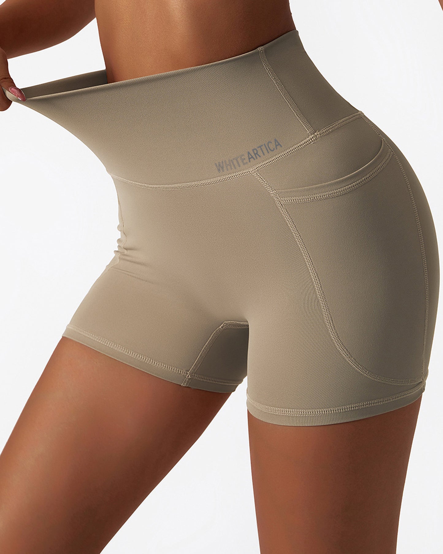 Luna Shorts - Sand